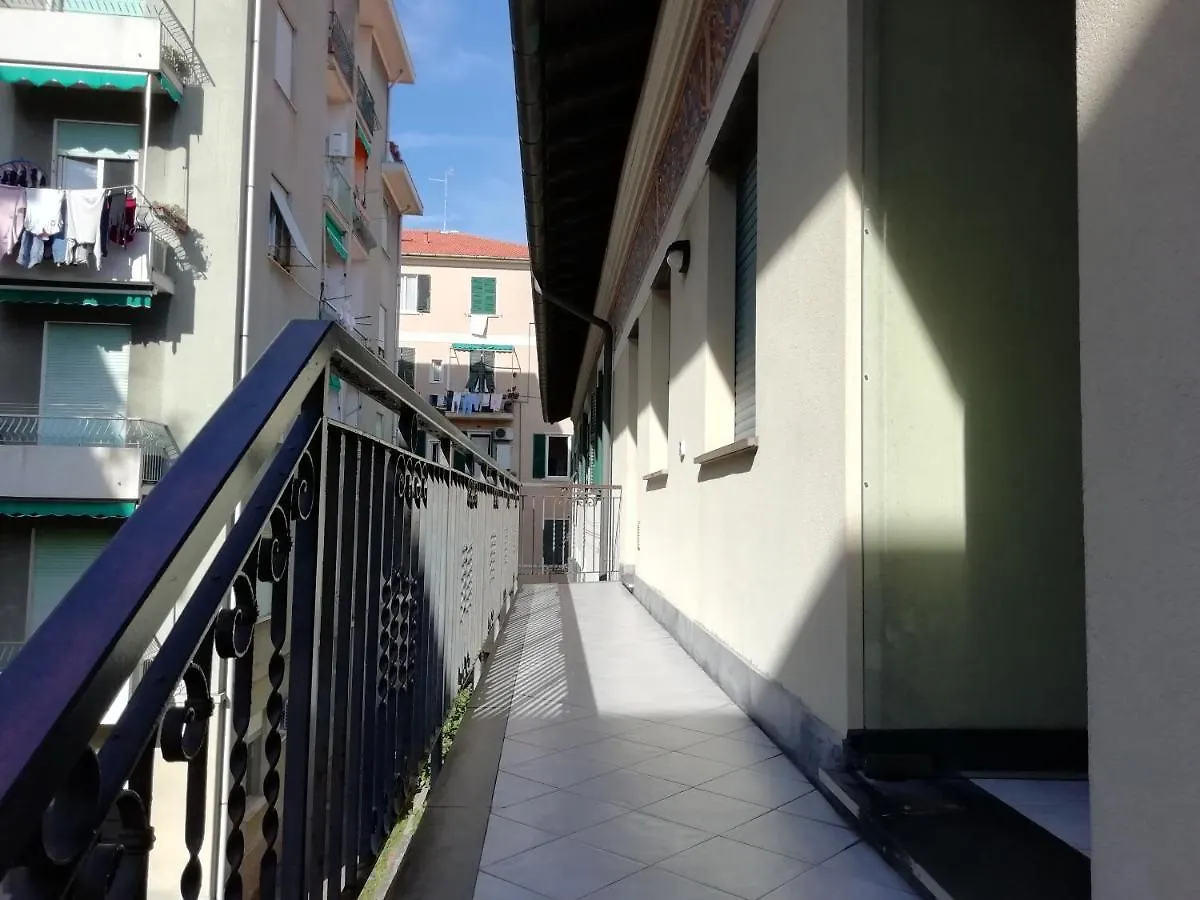 Da Antonietta By Holiday World Apartment Chiavari
