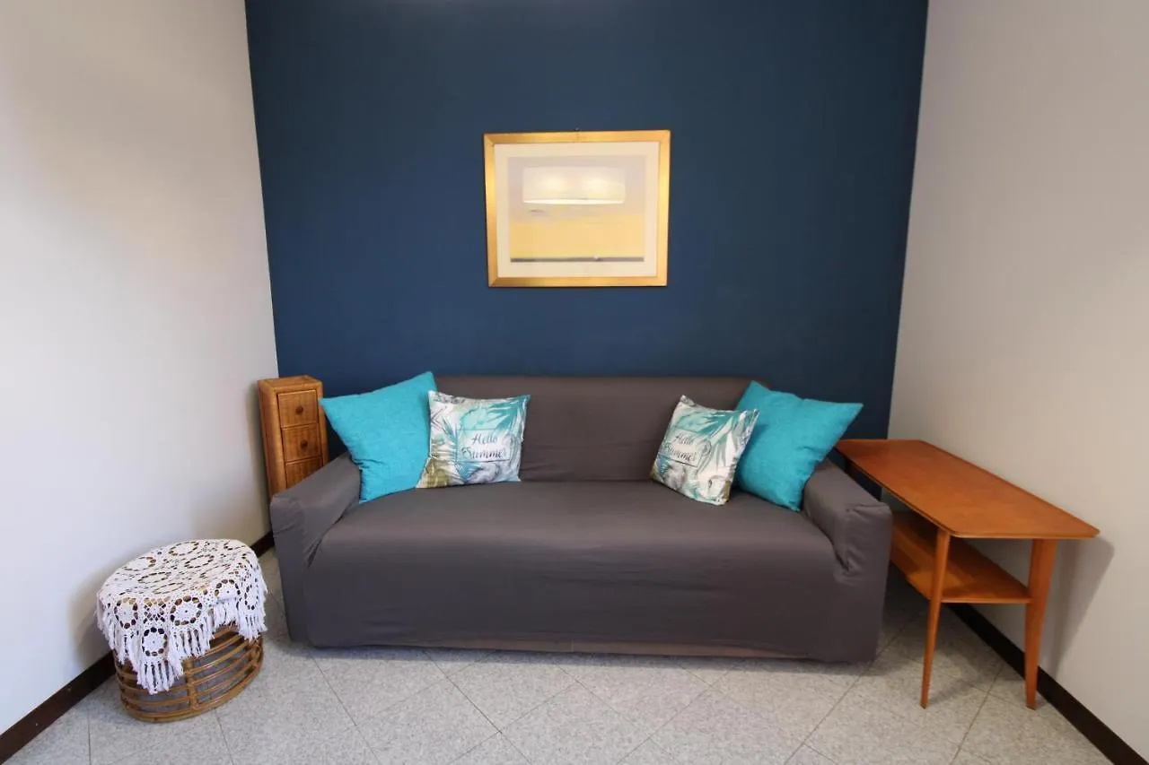Da Antonietta By Holiday World Apartment Chiavari